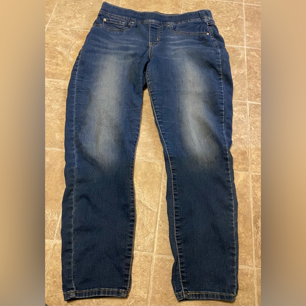 Signature by Levi Strauss pull on jeans